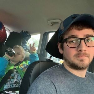 Meet your Posher, Corey